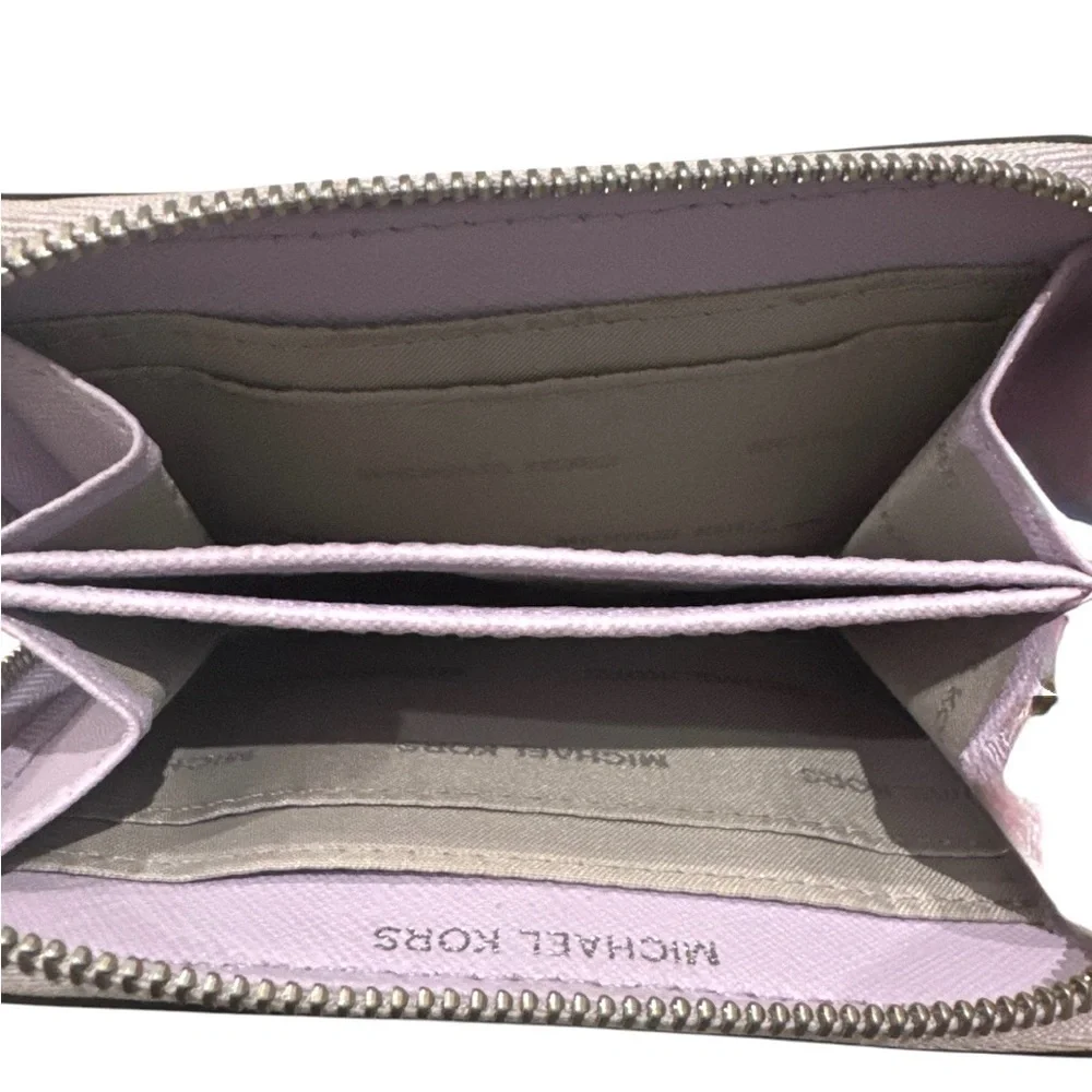 Michael Kors Jet Set Wallet in Lavender - Picture 3 of 7